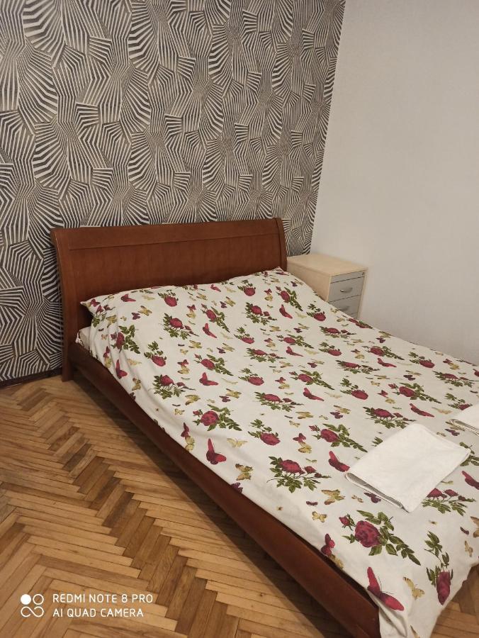 Apartament On Franka Street Lägenhet Lviv Exteriör bild